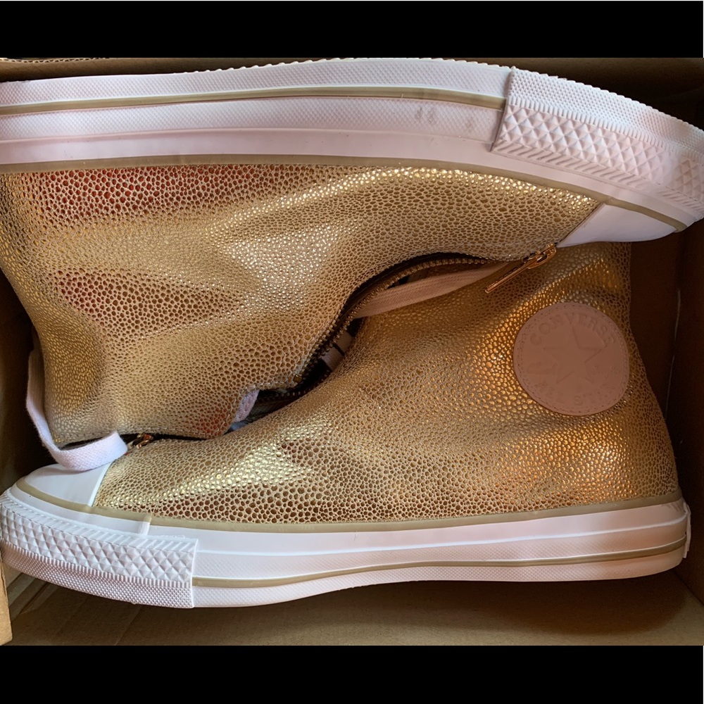😍Bling Bling Gold Converse sz 9